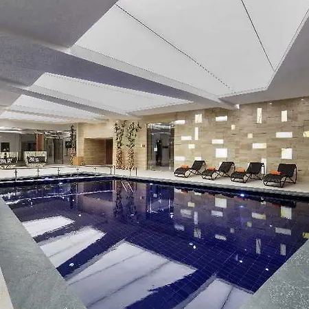 Emirhan & Sport Otel 4*