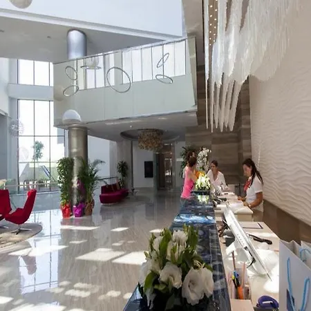 Emirhan & Sport Otel