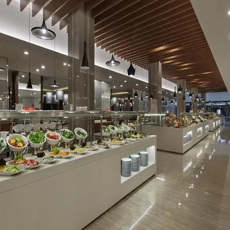 Emirhan & Sport Otel Side